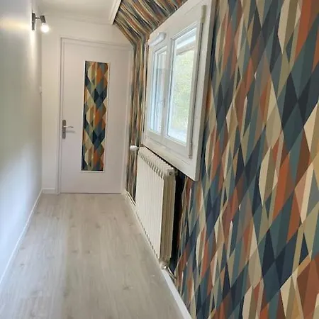 Hébergement de vacances Les Berges Du Canal, Maison Avec Jacuzzi